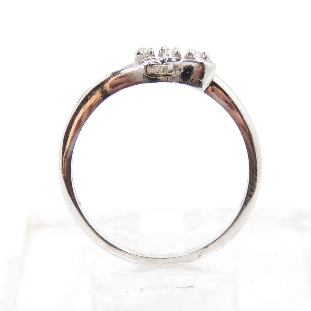 14k white gold and Diamond band - Picture 7 of 8